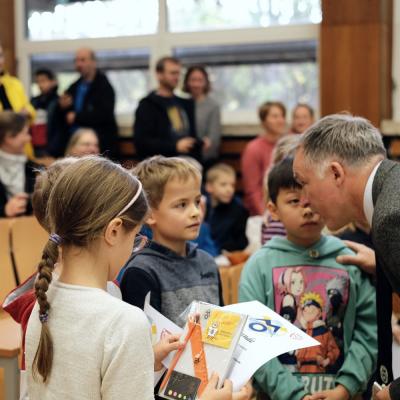 Alle Kinder bekommen Preise und Urkunden